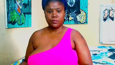 BUSTYQUEENB online show from March 2026 06:28:02 AM