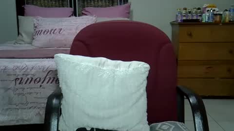 bustytessa37 online show from April 2026 04:46:02 AM