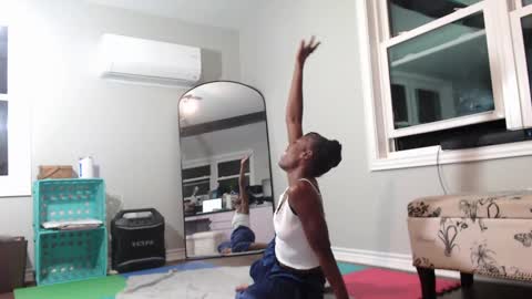 Snapshot of butt3rcup chatting on September 2025 03:41:02 AM Goddess online show from September 2025 03:41:02 AM