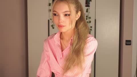 butteflai online show from April 2026 08:06:01 AM