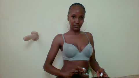 Snapshot of buttter_cup chatting on January 2025 11:20:01 AM Claudia online show from January 2025 11:20:01 AM