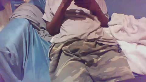 Snapshot of buzsy chatting on December 2024 12:40:02 AM Buzsy online show from December 2024 12:40:02 AM