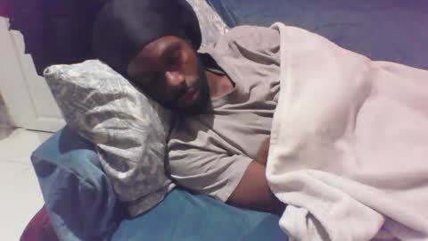 Snapshot of buzsy chatting on December 2024 03:43:01 AM Buzsy online show from December 2024 03:43:01 AM