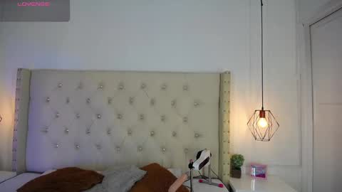 bycandy_ online show from November 2025 01:11:01 PM