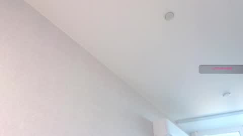 Kira online show from November 2025 06:03:01 AM