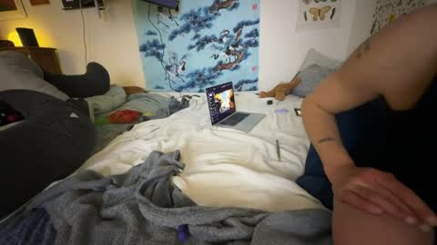 c2cmee online show from April 2026 07:11:01 AM