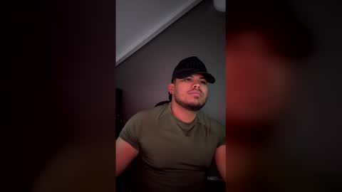 Snapshot of caballero_____ chatting on March 2026 06:15:01 AM INSTAGRAM CABALLERO 1998 online show from March 2026 06:15:01 AM