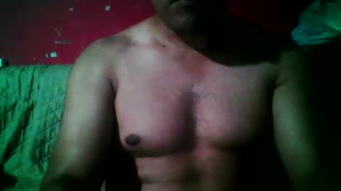 Snapshot of cachito83915 chatting on March 2025 05:11:01 AM Cachudosexy online show from March 2025 05:11:01 AM