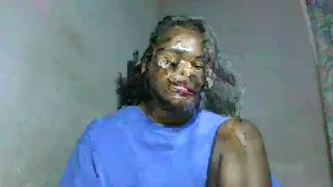 Snapshot of caella98 chatting on April 2026 10:52:02 AM caella98 online show from April 2026 10:52:02 AM