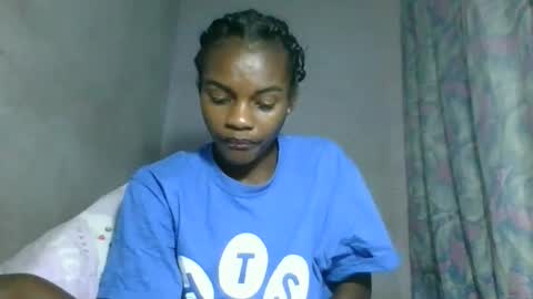 Snapshot of caella98 chatting on April 2026 07:35:01 AM caella98 online show from April 2026 07:35:01 AM