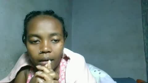 Snapshot of caella98 chatting on April 2026 05:30:01 PM caella98 online show from April 2026 05:30:01 PM