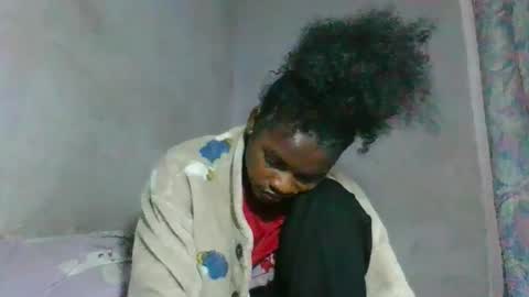 Snapshot of caella98 chatting on May 2026 06:13:01 PM caella98 online show from May 2026 06:13:01 PM