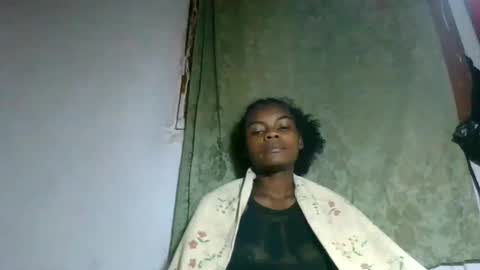 Snapshot of caella98 chatting on May 2026 06:10:02 AM caella98 online show from May 2026 06:10:02 AM