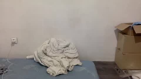 Lamb online show from November 2025 07:03:01 PM