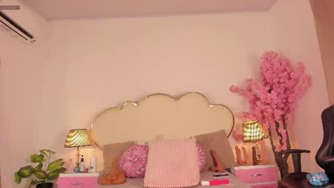 Cahitlin  online show from July 2026 06:08:01 AM