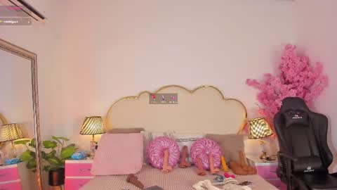 Cahitlin  online show from July 2026 05:11:01 AM