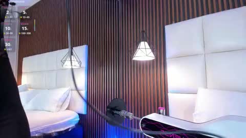 CailynBrown online show from November 2025 04:44:02 AM