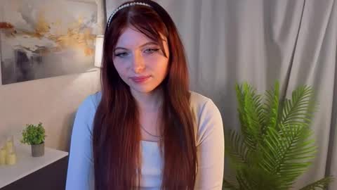 Kate online show from December 2025 04:12:02 PM