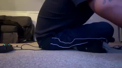 longjohns online show from November 2025 06:01:01 AM