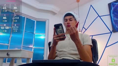 Snapshot of calavalerio chatting on December 2024 08:05:02 PM Valerio online show from December 2024 08:05:02 PM