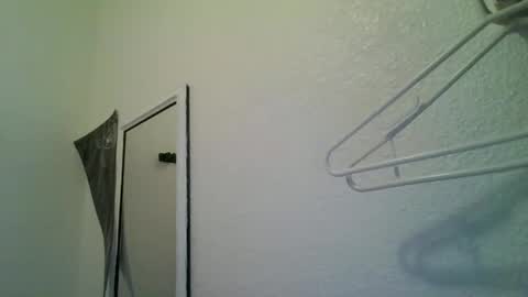 calbry82 online show from April 2026 02:31:01 AM