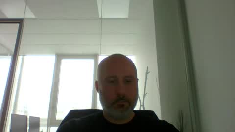 Snapshot of caldoski chatting on February 2026 12:10:01 PM caldoski online show from February 2026 12:10:01 PM