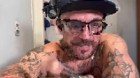 CaliforniaBrazilian online show from April 2026 04:52:01 PM