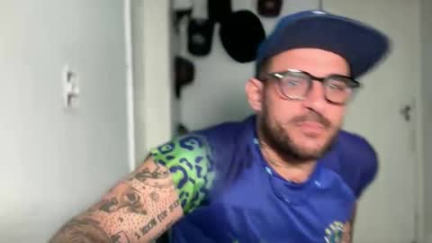 CaliforniaBrazilian online show from April 2026 08:33:01 PM