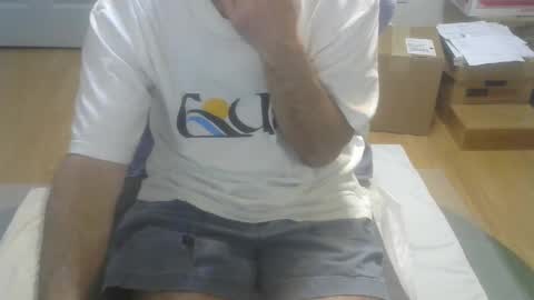 Snapshot of califun4u chatting on January 2025 03:39:01 AM califun4u online show from January 2025 03:39:01 AM