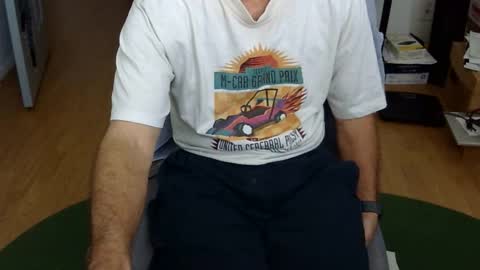 Snapshot of califun4u chatting on November 2025 08:32:01 PM califun4u online show from November 2025 08:32:01 PM