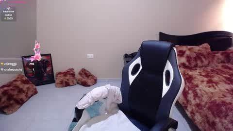 caliope_goddess1 online show from March 2025 04:32:02 PM