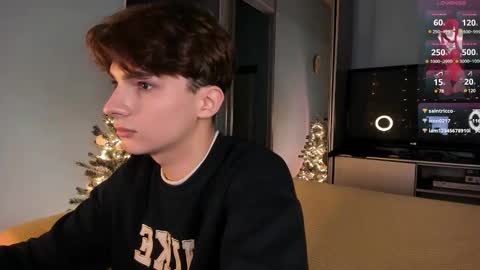 Call me Leo online show from January 2025 04:57:01 PM