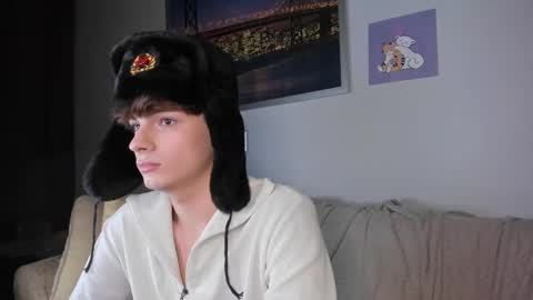 Call me Leo online show from January 2025 12:43:02 AM