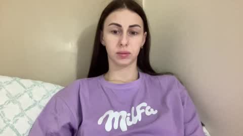 Anna online show from February 2025 06:57:02 PM