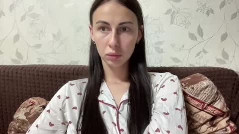 Anna online show from October 2025 02:08:02 AM