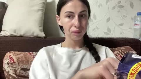 Anna online show from April 2026 07:58:01 PM