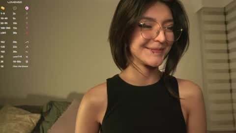 Snapshot of call_me_rosie chatting on July 2026 01:58:33 AM online show from July 2026 01:58:33 AM