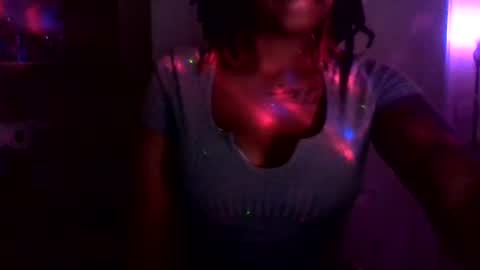 little miss pretty  online show from January 2025 01:33:01 AM