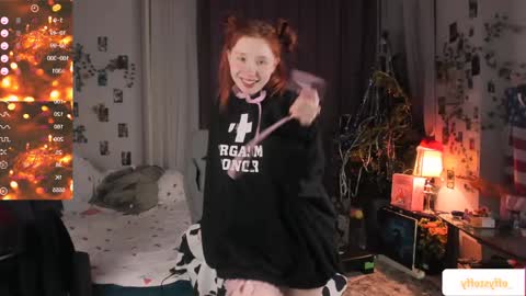 Snapshot of callmeeffy chatting on January 2025 04:38:01 PM Effyblonde   follow my telegram channel for more content3 online show from January 2025 04:38:01 PM