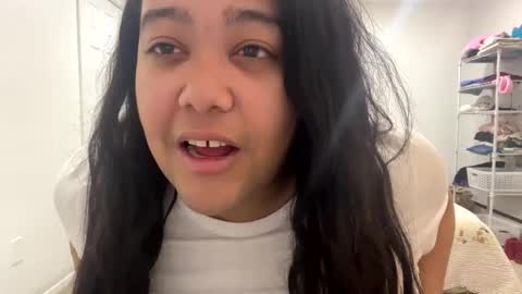 camzxoxox online show from February 2025 04:07:01 AM