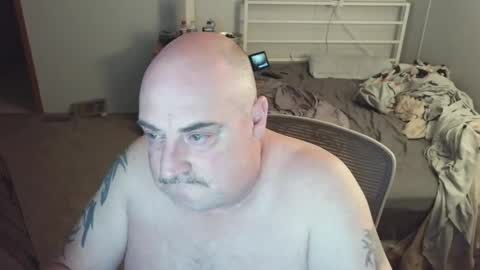 Snapshot of calvin420420 chatting on May 2026 04:54:02 AM longjohn74 online show from May 2026 04:54:02 AM