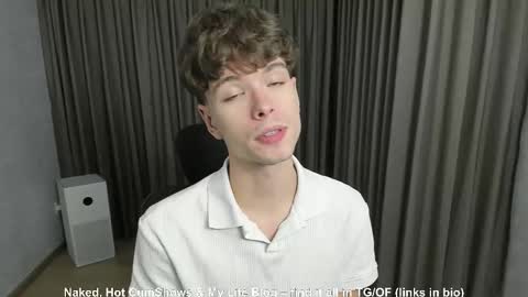 Snapshot of calvin_loves_you chatting on October 2025 02:20:01 PM Hey I am Calvin online show from October 2025 02:20:01 PM