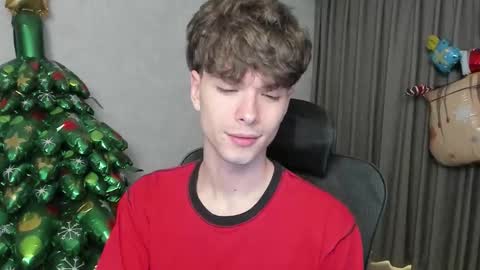 Snapshot of calvin_loves_you chatting on January 2026 05:38:02 PM Hey I am Calvin online show from January 2026 05:38:02 PM