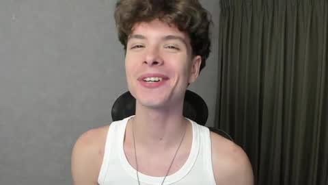 Snapshot of calvin_loves_you chatting on February 2026 05:06:02 PM Hey I am Calvin online show from February 2026 05:06:02 PM