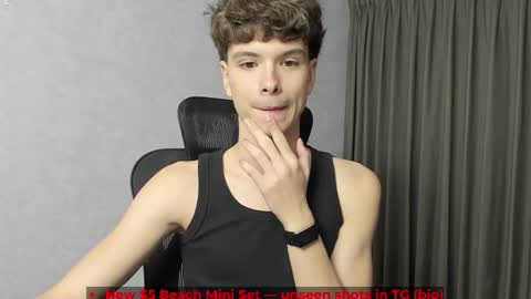 Snapshot of calvin_loves_you chatting on February 2026 05:14:01 PM Hey I am Calvin online show from February 2026 05:14:01 PM