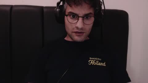 Calvinjohnlad online show from December 2024 03:22:02 PM