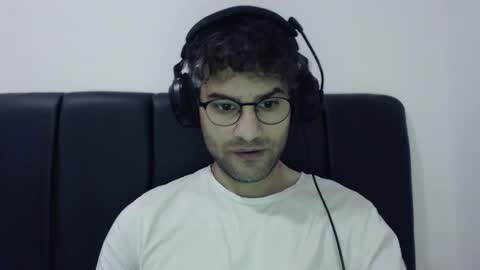 Calvinjohnlad online show from December 2024 02:45:01 PM