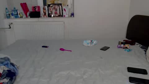 Calvinjohnlad online show from February 2025 05:57:01 PM