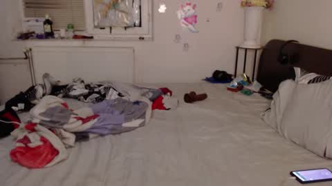 Calvinjohnlad online show from November 2025 07:03:02 PM