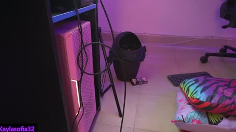 Calypso and Kayla online show from February 2025 06:13:02 AM